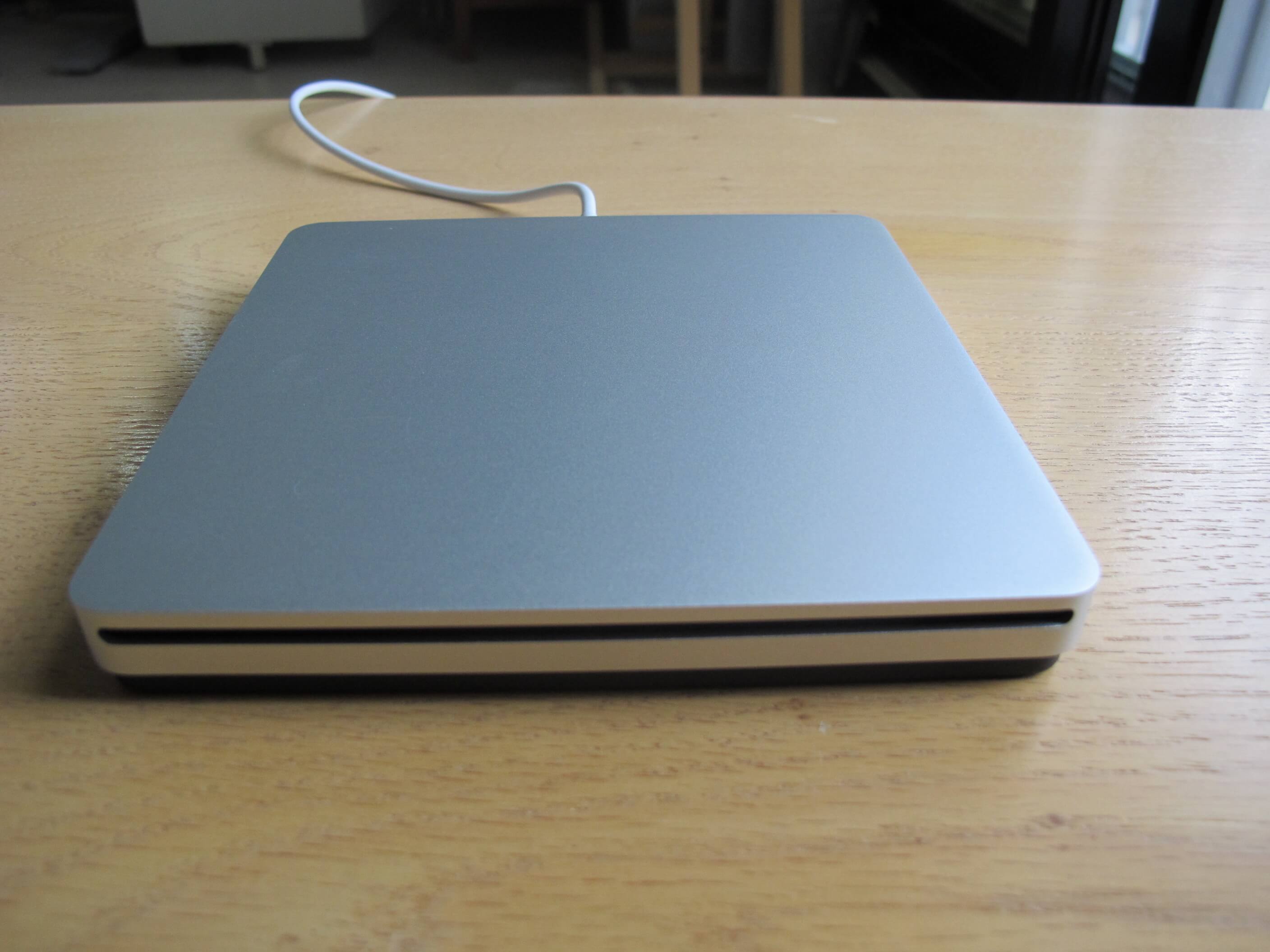 Apple USB SuperDrive-08.JPG